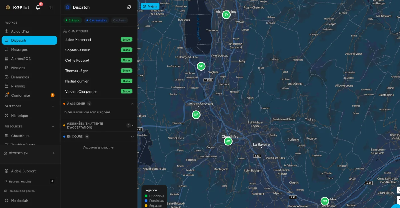 L'écran Dispatch complet : liste des chauffeurs à gauche, carte de la flotte en direct à droite, avec la position de chaque véhicule.